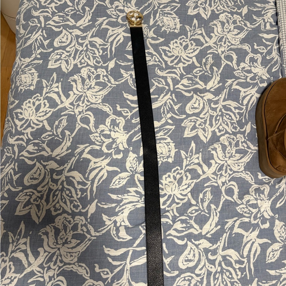 Gucci Black and Pink Belt with Gold Buckle - Picture 3 of 3